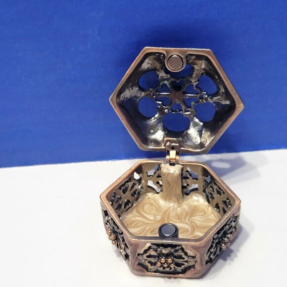 Vintage Hexagon Brown Enamel Trinket Box with Rhinestone Flower - Picture 5 of 6